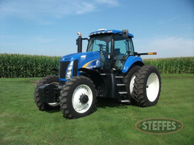 2011 New Holland T8010